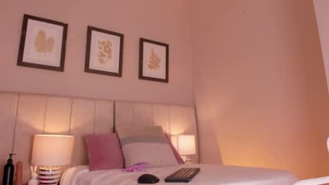 Hi I am Dani online show from 05-13-26, 11:40