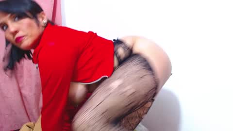 Snapshot of daniahot777 chatting on 11-24-25, 05:40 Dania online show from 11-24-25, 05:40