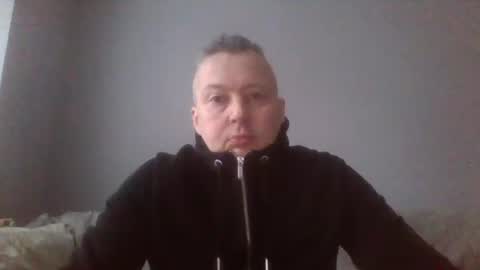 Snapshot of daniel0028 chatting on 02-06-25, 12:05 dan online show from 02-06-25, 12:05