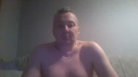 Snapshot of daniel0028 chatting on 02-23-25, 10:20 dan online show from 02-23-25, 10:20