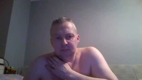 Snapshot of daniel0028 chatting on 11-01-25, 12:34 dan online show from 11-01-25, 12:34