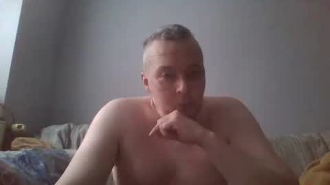 Snapshot of daniel0028 chatting on 02-05-26, 08:52 dan online show from 02-05-26, 08:52