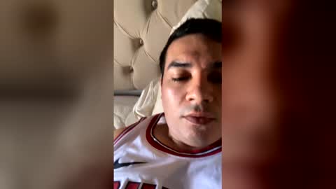 Snapshot of daniel548918 chatting on 02-20-26, 05:24 daniel548918 online show from 02-20-26, 05:24