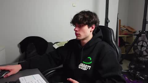 Snapshot of daniel_shawn chatting on 01-05-26, 07:06 DANIEL SHAWN online show from 01-05-26, 07:06