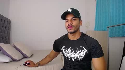 Daniel Sherlock online show from 03-12-26, 10:43