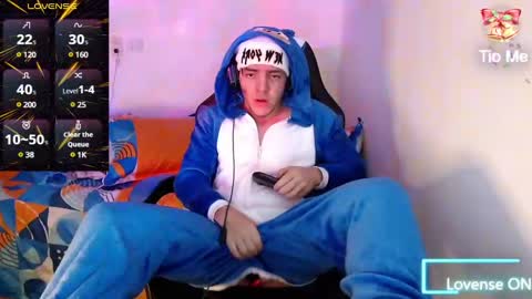 Snapshot of daniel_vargas5 chatting on 12-07-24, 06:21 Daniel online show from 12-07-24, 06:21