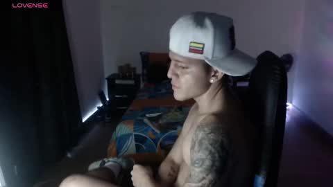 Snapshot of daniel_vargas5 chatting on 03-07-25, 03:40 Daniel online show from 03-07-25, 03:40