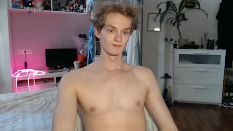 Snapshot of daniel_yumm chatting on 05-29-26, 09:07 Daniel online show from 05-29-26, 09:07