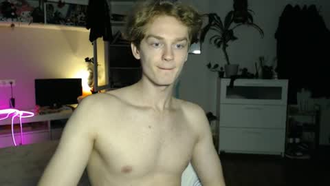 Snapshot of daniel_yumm chatting on 05-30-26, 10:56 Daniel online show from 05-30-26, 10:56