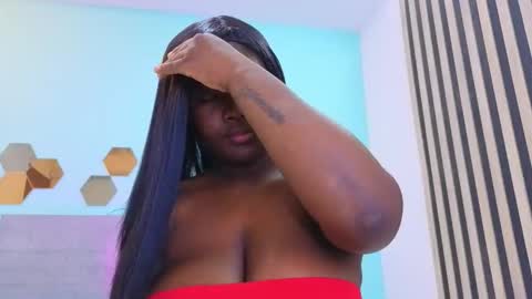 daniela_gil7 online show from 03-28-26, 12:05