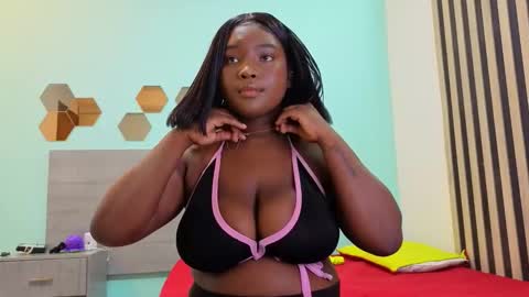 daniela_gil7 online show from 04-20-26, 03:42