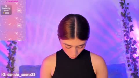 Snapshot of daniela_saenz1 chatting on 12-16-24, 12:15 Dani Saenz online show from 12-16-24, 12:15