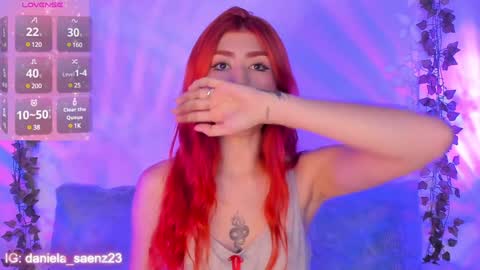 Snapshot of daniela_saenz1 chatting on 12-17-24, 10:11 Dani Saenz online show from 12-17-24, 10:11