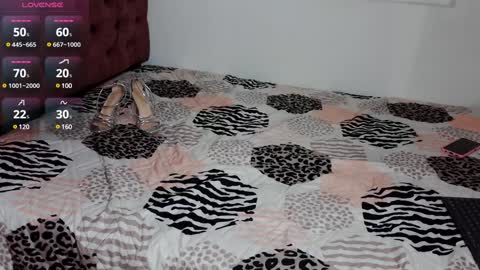 Snapshot of daniela_sexy34 chatting on 01-31-25, 11:56 daniela_sexy34 online show from 01-31-25, 11:56