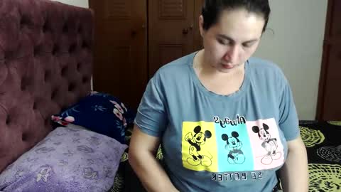 Snapshot of daniela_sexy34 chatting on 02-19-25, 04:23 daniela_sexy34 online show from 02-19-25, 04:23