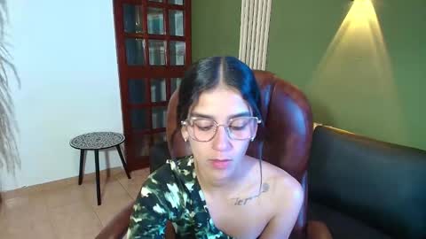 danielamonroe online show from 10-21-25, 09:15