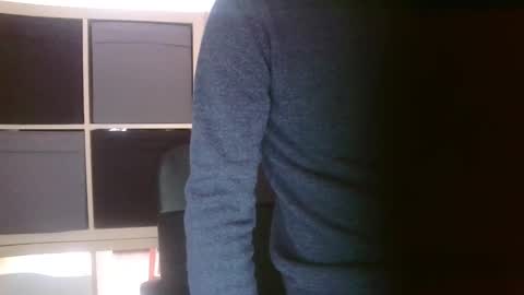 Snapshot of danielbt28 chatting on 03-01-25, 09:29 danielbt28 online show from 03-01-25, 09:29