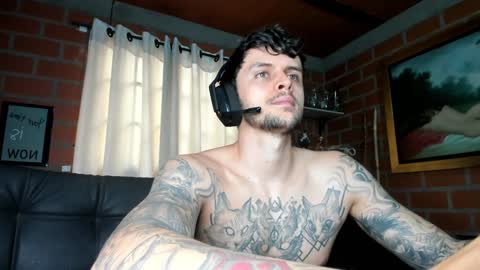 Daniele Bunny online show from 02-04-25, 06:17