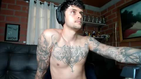 Daniele Bunny online show from 02-12-25, 08:40