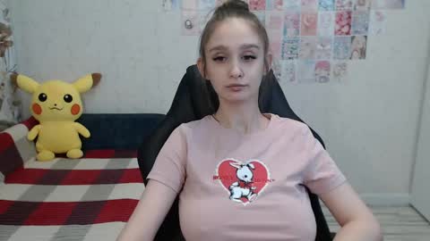 Snapshot of daniella_martin chatting on 05-30-26, 12:52 Daniella Martin online show from 05-30-26, 12:52