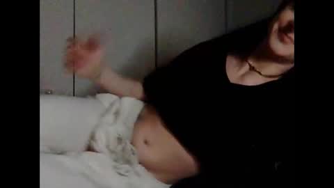 Snapshot of daniellbisous chatting on 03-24-26, 04:06 daniellbisous online show from 03-24-26, 04:06