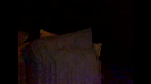 Snapshot of daniellbisous chatting on 05-15-26, 08:43 daniellbisous online show from 05-15-26, 08:43