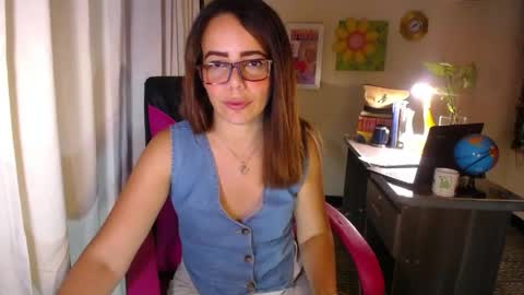 Angie online show from 06-05-26, 06:35