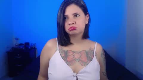 daniellerain online show from 12-22-24, 02:39