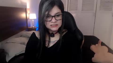 Snapshot of daniellerain chatting on 06-14-26, 02:24 daniellerain online show from 06-14-26, 02:24
