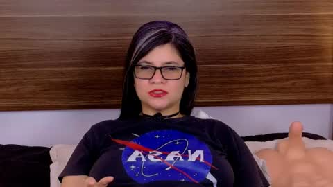 Snapshot of daniellerain chatting on 07-27-26, 11:45 daniellerain online show from 07-27-26, 11:45