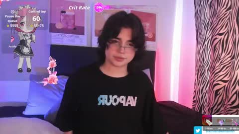 Snapshot of daniellesins_ chatting on 10-14-25, 03:57 online show from 10-14-25, 03:57