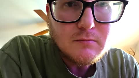 Daniel    y. online show from 10-20-25, 09:04