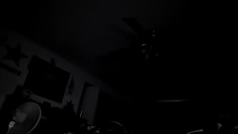 Snapshot of danielp_mod_cb chatting on 02-19-26, 12:39 Daniel y. online show from 02-19-26, 12:39