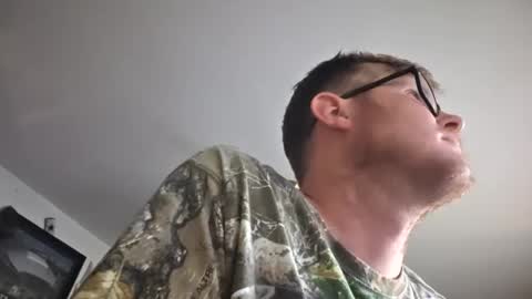 Snapshot of danielp_mod_cb chatting on 02-22-26, 10:52 Daniel y. online show from 02-22-26, 10:52