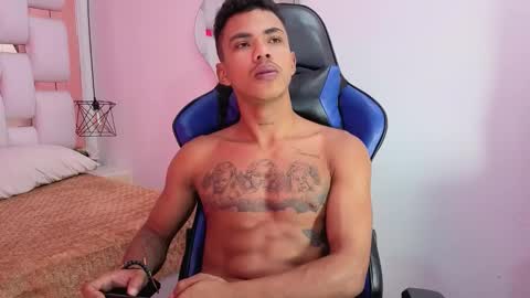 JUAN online show from 11-16-25, 06:02