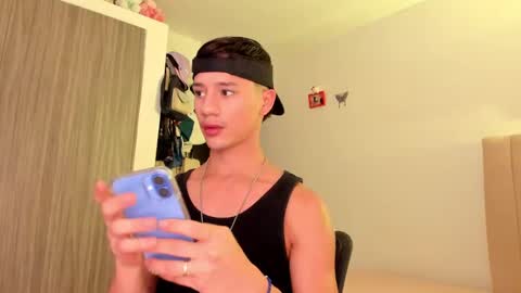 Snapshot of daniels_cruz chatting on 02-24-25, 07:30 Daniels Cruz online show from 02-24-25, 07:30
