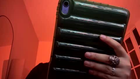 Snapshot of danieltarot81 chatting on 11-01-25, 04:36 cry daniel online show from 11-01-25, 04:36