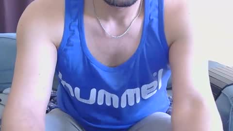 Snapshot of danielthenew1 chatting on 05-06-26, 12:21 danielthenew1 online show from 05-06-26, 12:21