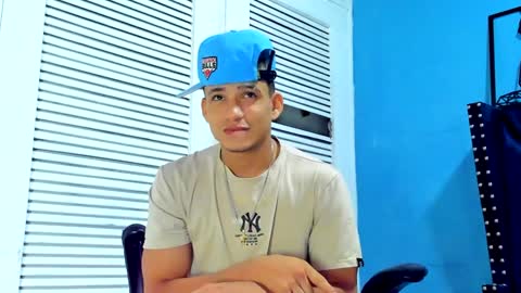 Dani online show from 01-04-25, 04:01