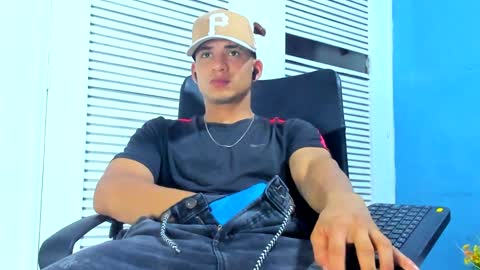 Dani online show from 01-27-25, 03:58