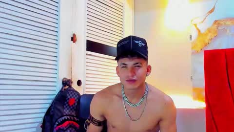 Dani online show from 10-15-25, 04:34