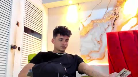 Dani online show from 11-25-25, 04:12