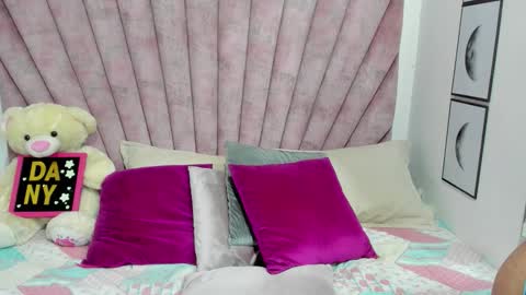 DaniiBelluci  online show from 03-20-26, 04:06