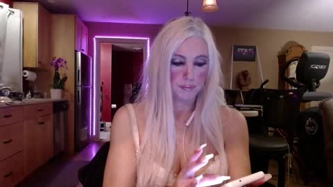 DanikaWhite69 online show from 02-17-25, 05:58