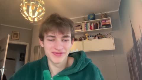 danio hot online show from 12-10-24, 11:22