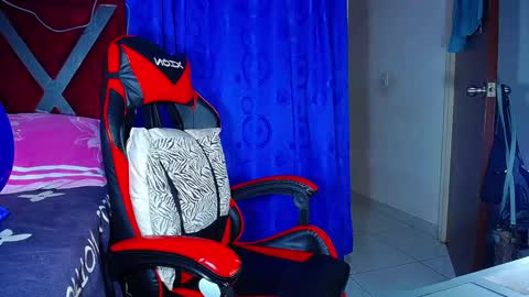 danisabrownn online show from 03-05-26, 02:24