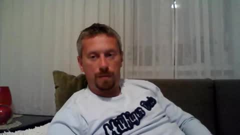 Snapshot of danisami12345 chatting on 04-26-26, 11:46 daniel online show from 04-26-26, 11:46