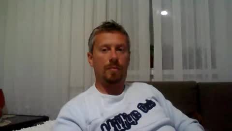 Snapshot of danisami12345 chatting on 05-08-26, 09:31 daniel online show from 05-08-26, 09:31