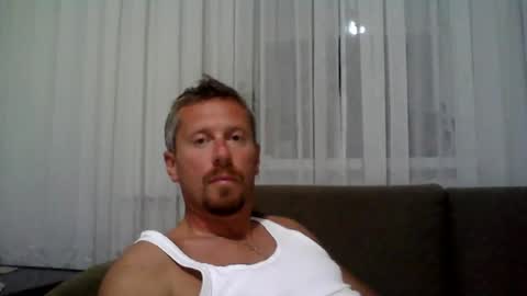 Snapshot of danisami12345 chatting on 07-07-26, 09:41 daniel online show from 07-07-26, 09:41