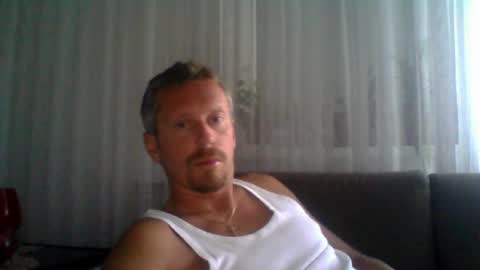 Snapshot of danisami12345 chatting on 07-13-26, 04:54 daniel online show from 07-13-26, 04:54
